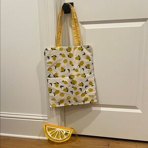 Lemon Print Tote Bag with Yellow‎ Handles and Lemon Makeup Pouch